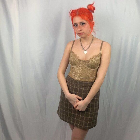 REVAMPED Beige Lace Teddy Bodysuit size Medium - Picture 9 of 9